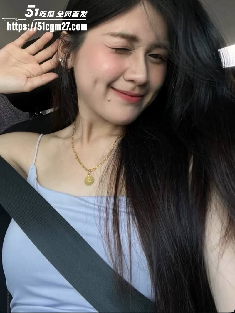 广州反差婊 易希芸 不雅视频 3