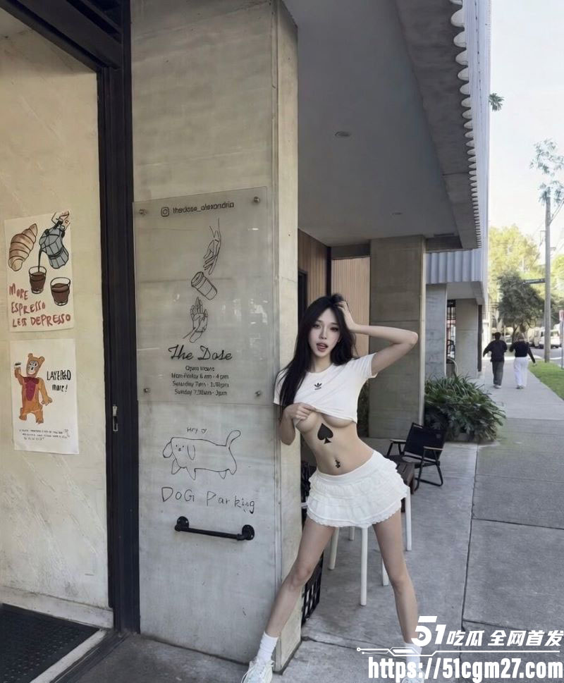 推特博主Monica公开狂推媚黑事件 4