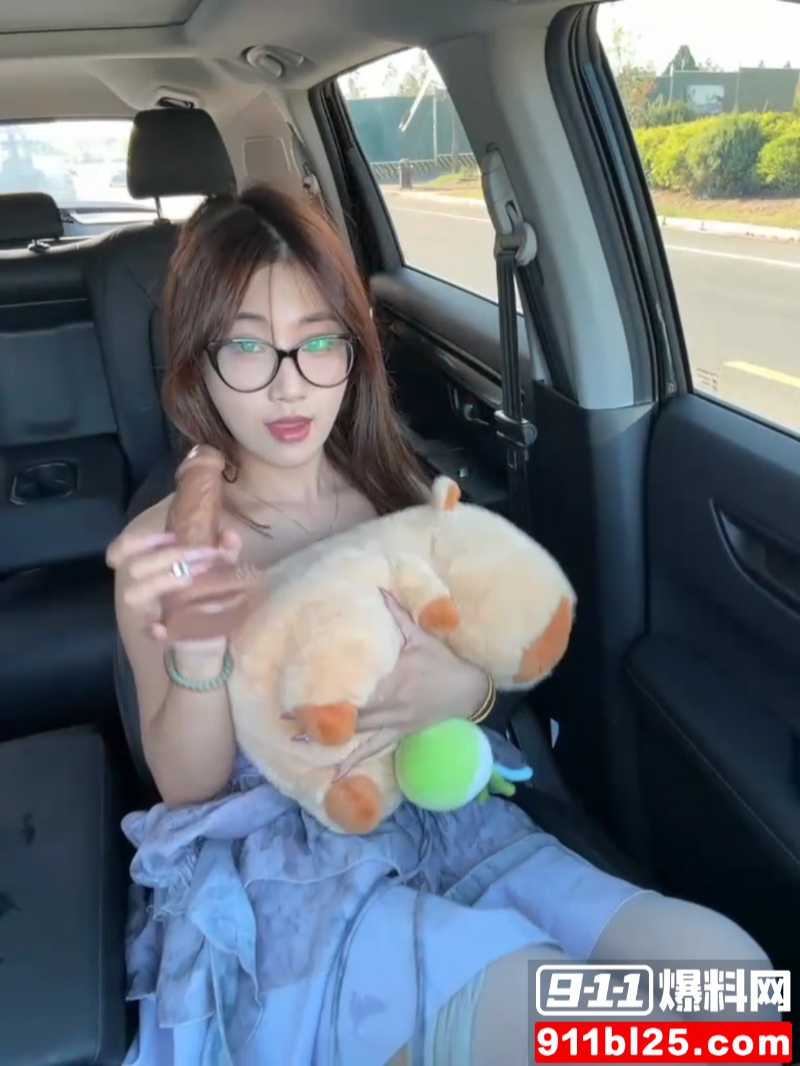 ST新进清纯主播 BONG1 5 ST新进清纯主播 BONG1 5
