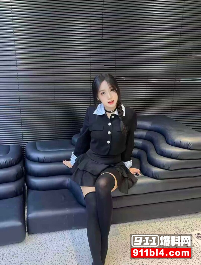 胡熙打电话约炮 4