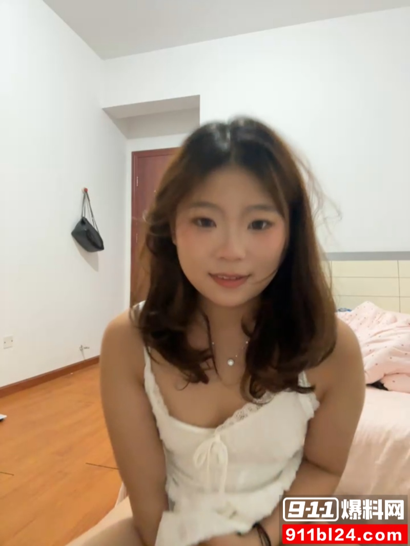 Stripchat小美女smallwood29 6 Stripchat小美女smallwood29 6