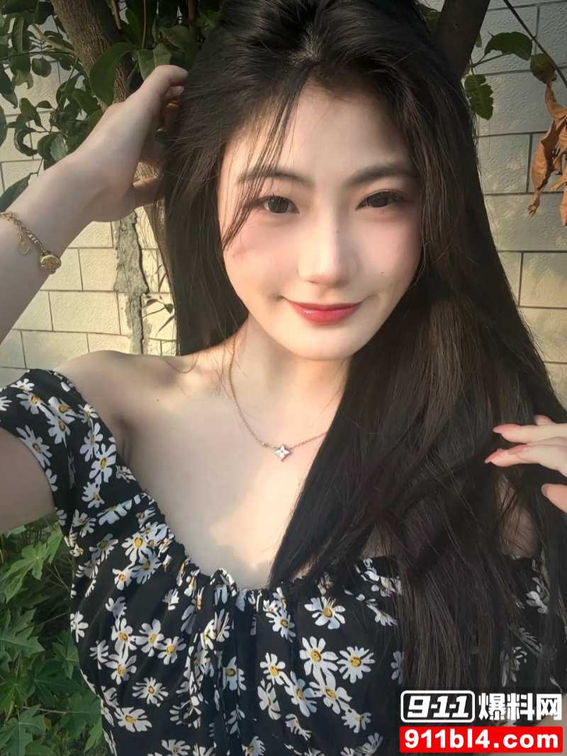 长相甜美温文尔雅的女神 蔡思林 15 长相甜美温文尔雅的女神 蔡思林 15