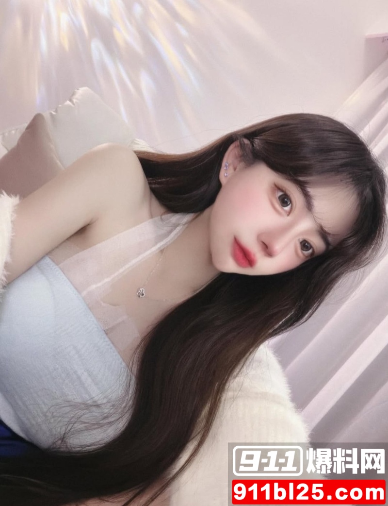 IG高颜巨乳嫩妹 jie.e2 17