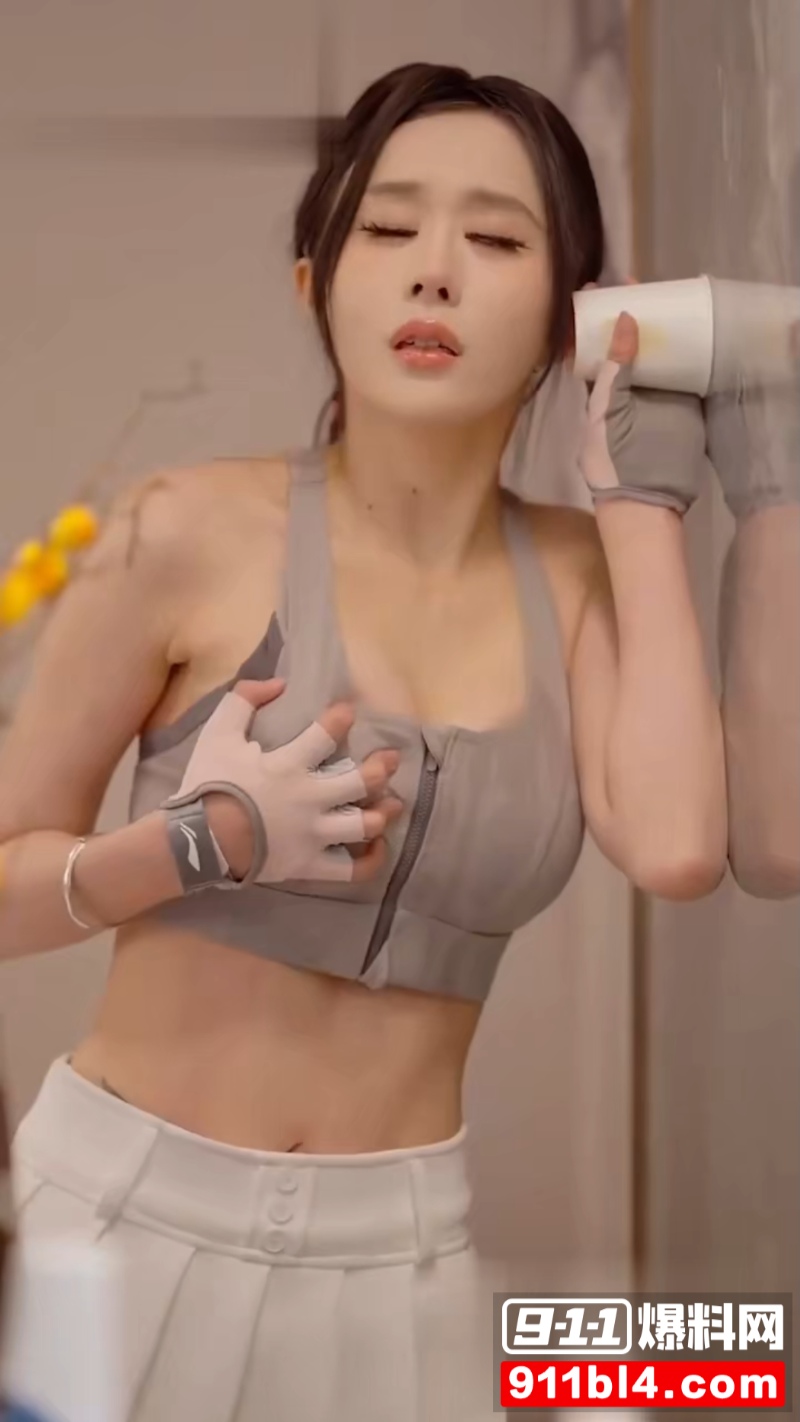 擦边短剧《她们的禁忌游戏》 5