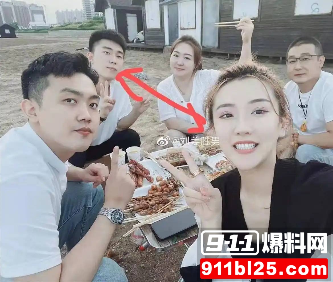 刘姜胜男8 刘姜胜男8