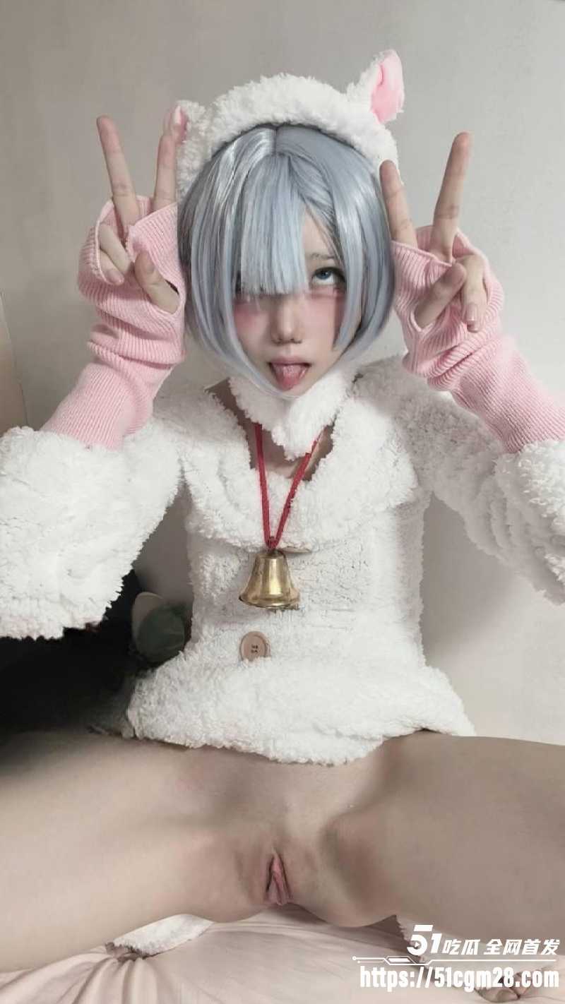 极品反差萝莉凄 3 极品反差萝莉凄 3
