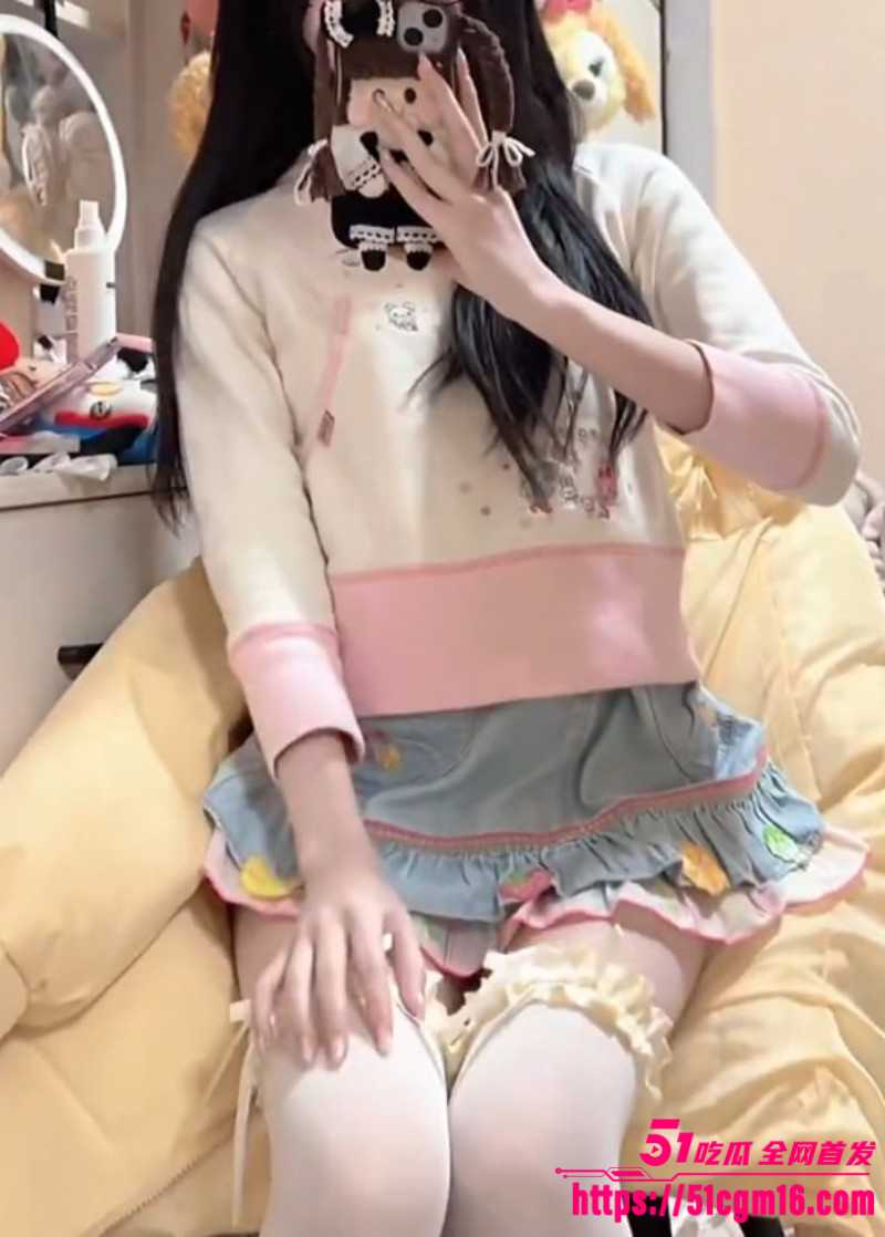 推特高颜值少萝 语语酱 大尺度自拍合集 5