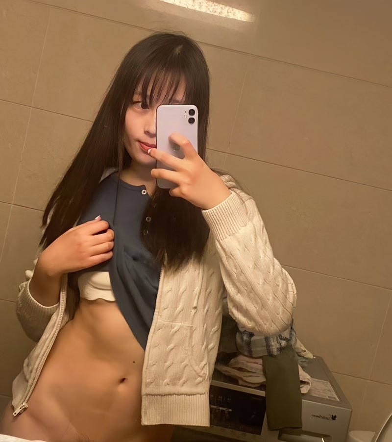 网传武汉江夏区悦之路台球厅涉黄60余女助教被带走