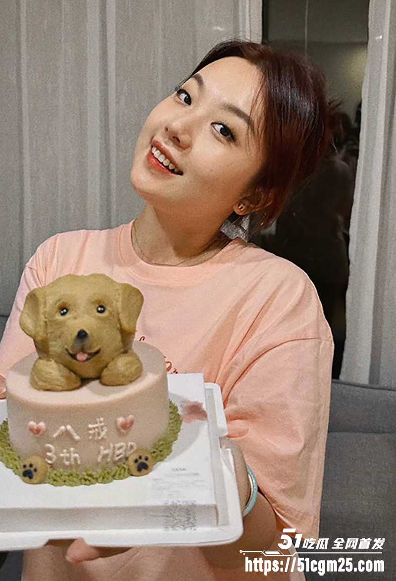 抖音软饭男星星被分手曝光女友不雅视频11拷贝