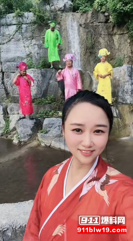 河南焦作游泳博主抖音小酒窝1