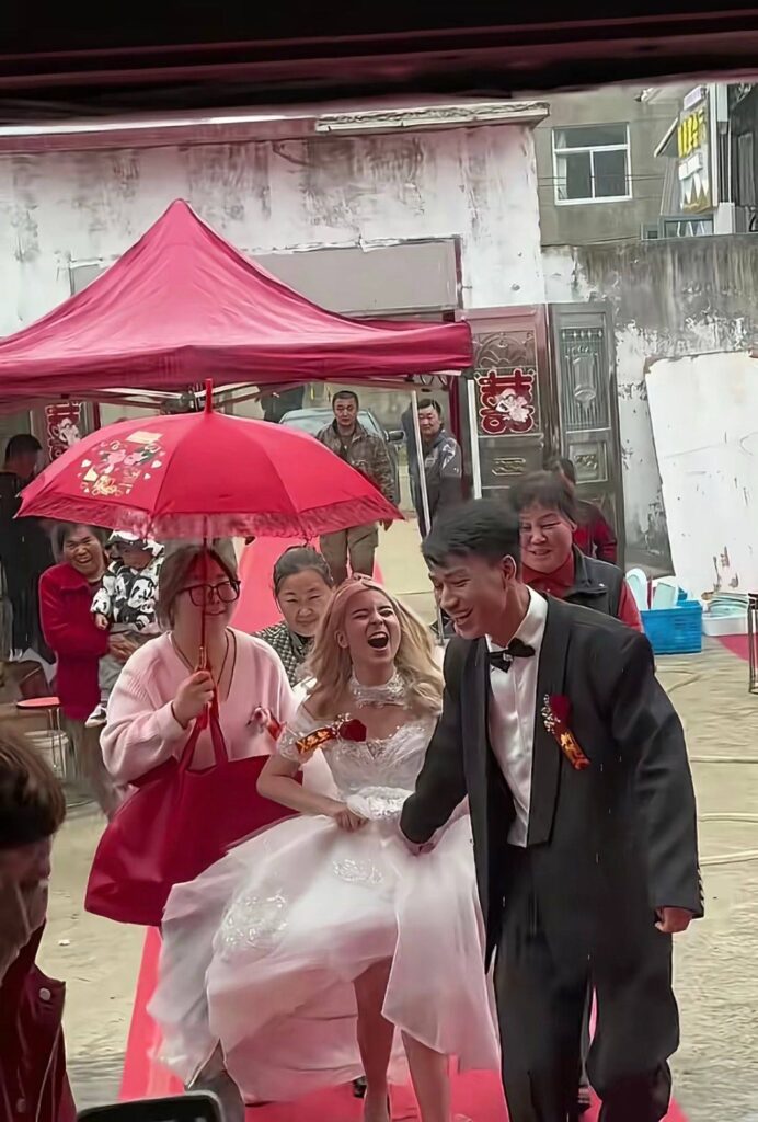 摩洛哥新娘掀起互撕大赛xxn故意抹黑当事人直播辟谣
