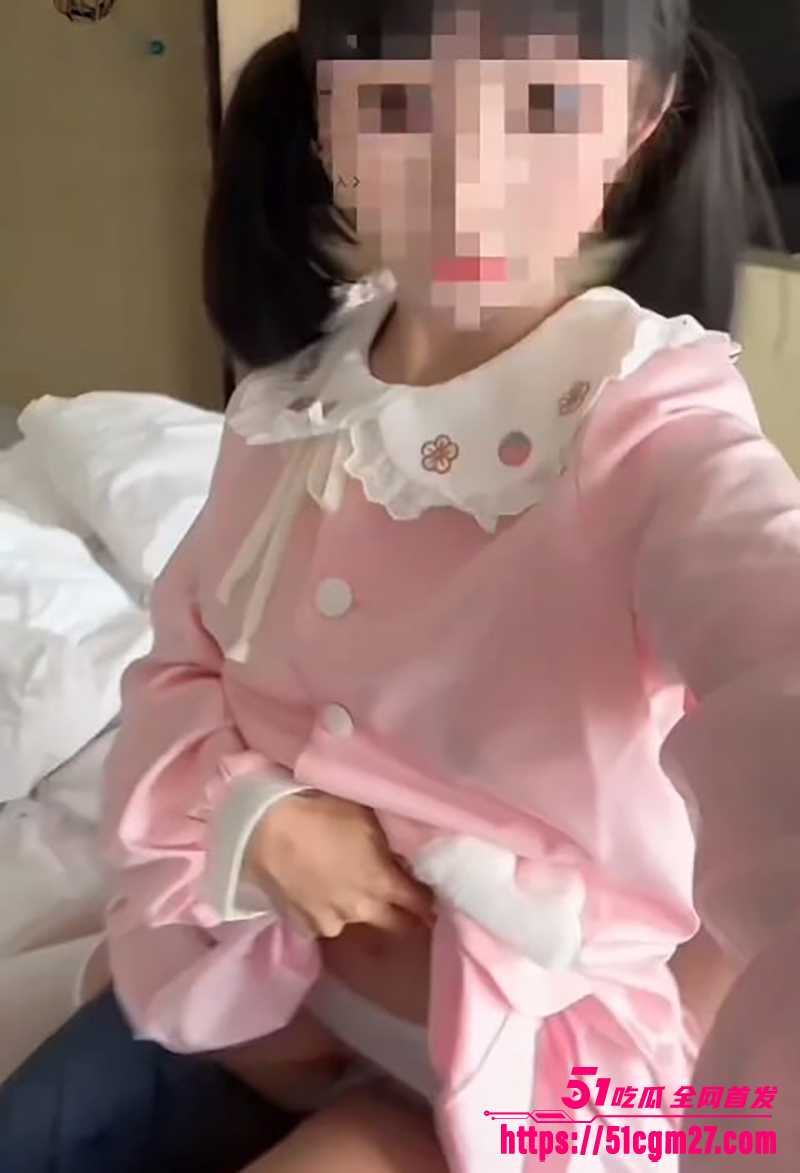 小萝莉和爸爸的约会日记2 5 拷贝