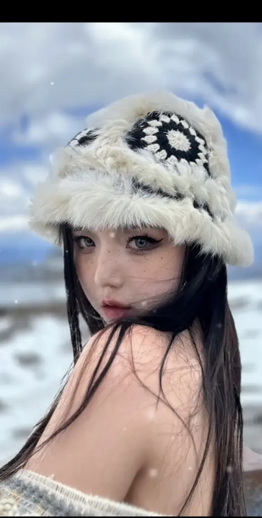 62万粉丝抖音纯欲网红meena成美男稀有露脸视频16分钟完整版