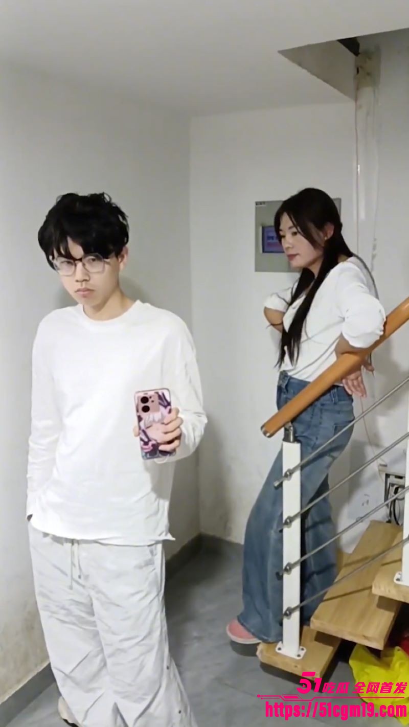 安徽二婚女吴芯母子乱伦大瓜 6