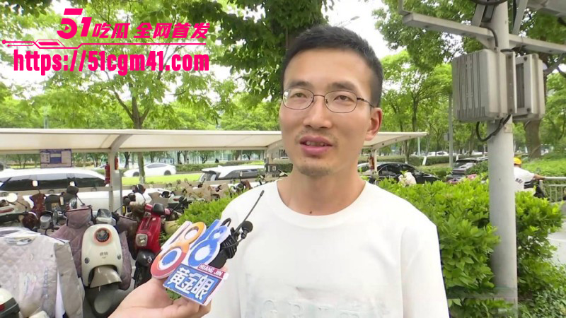 浙江宁波快递小哥按摩肋骨骨折02 浙江宁波快递小哥按摩肋骨骨折02