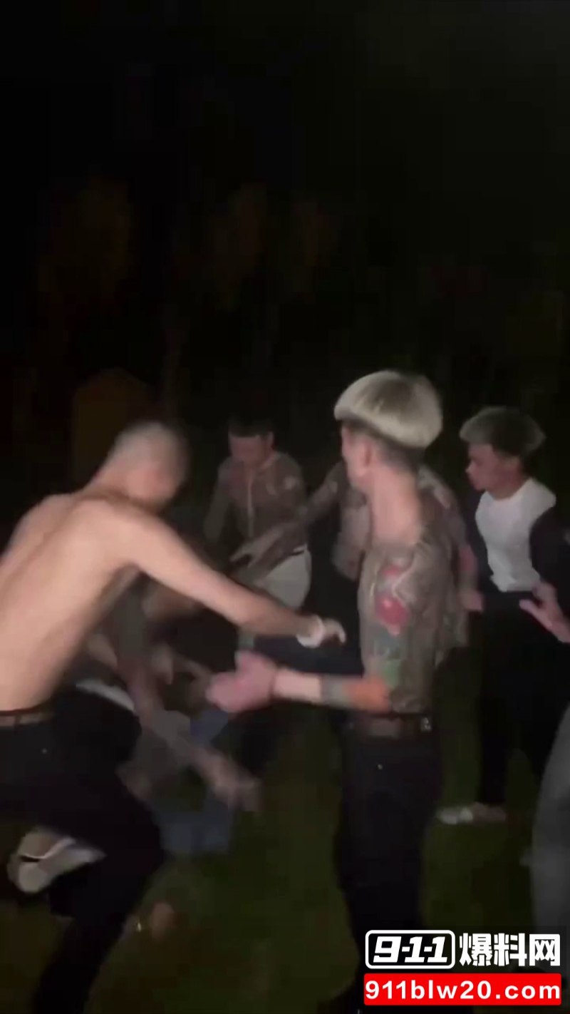 嚣张的精神小伙 12