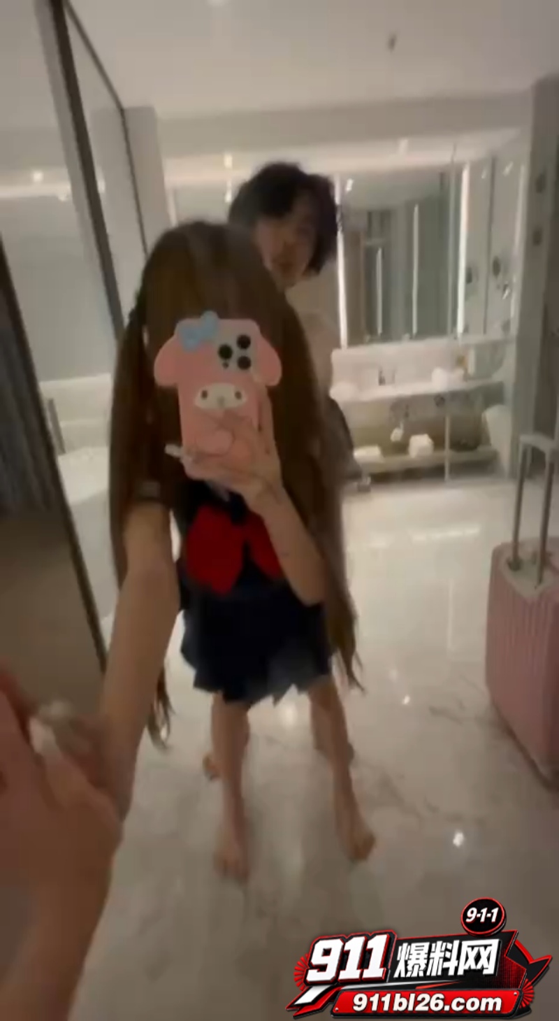 快手小网红泪桥 2