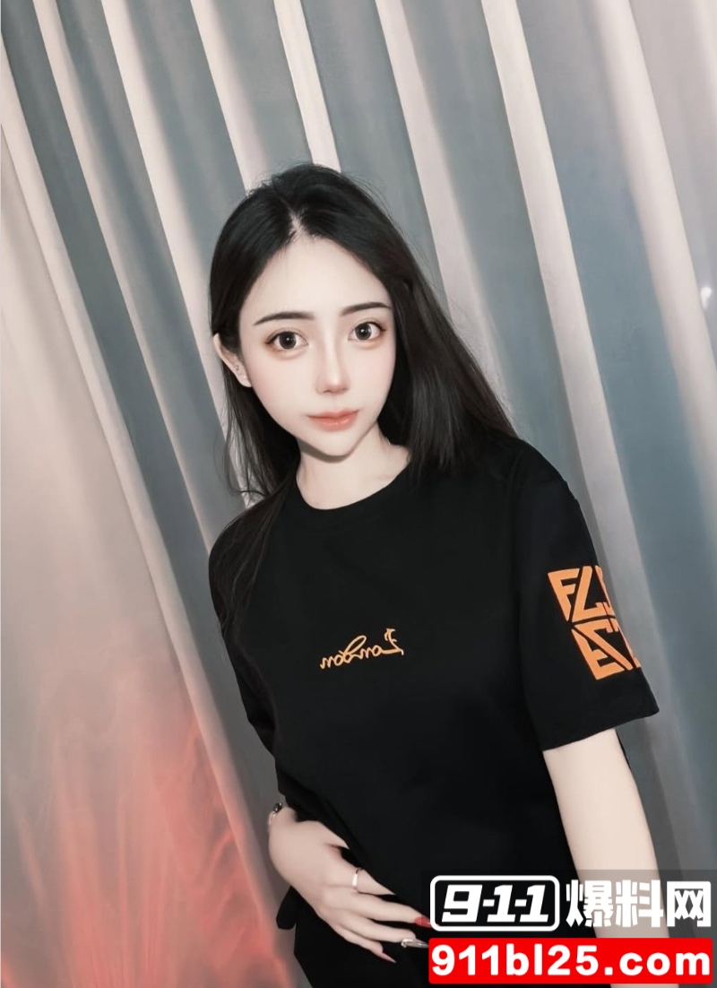 IG高颜巨乳嫩妹 jie.e2 11