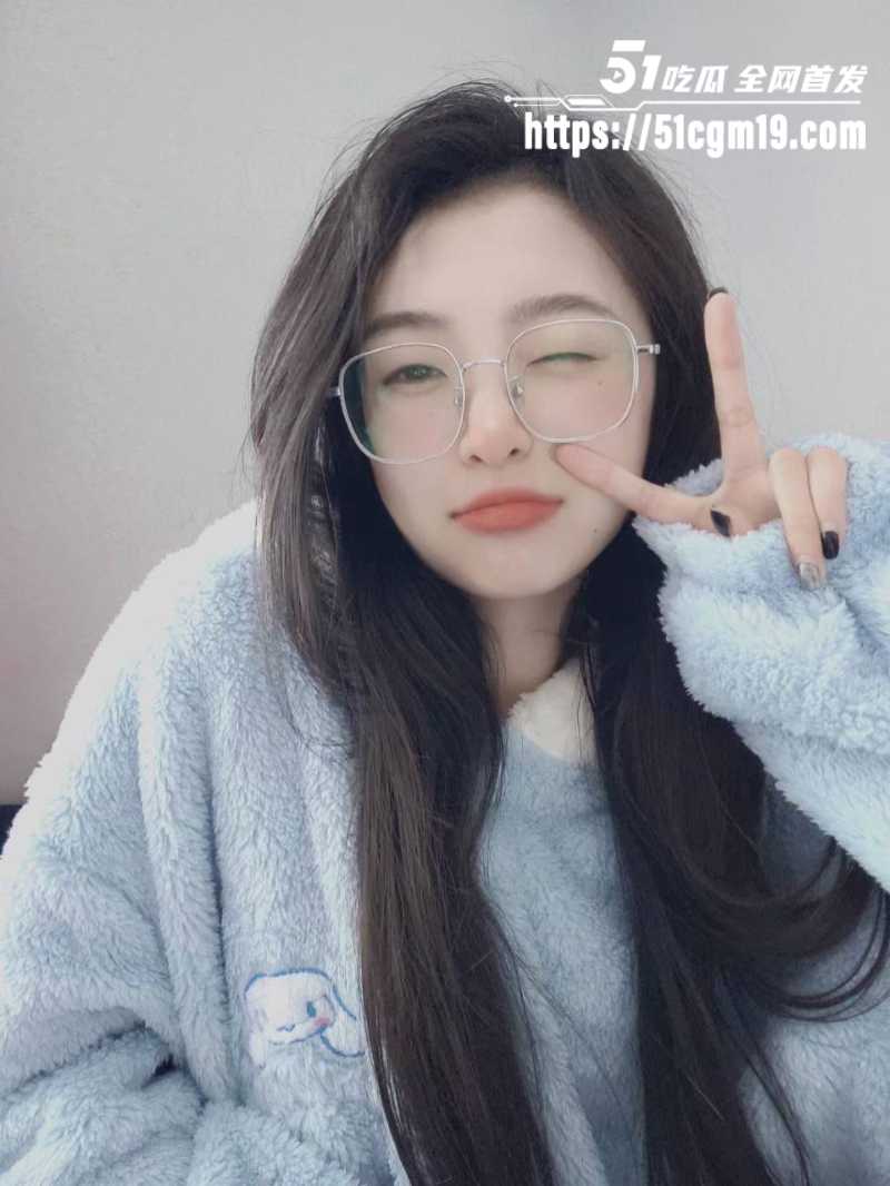 反差婊WL妍黑丝母狗1