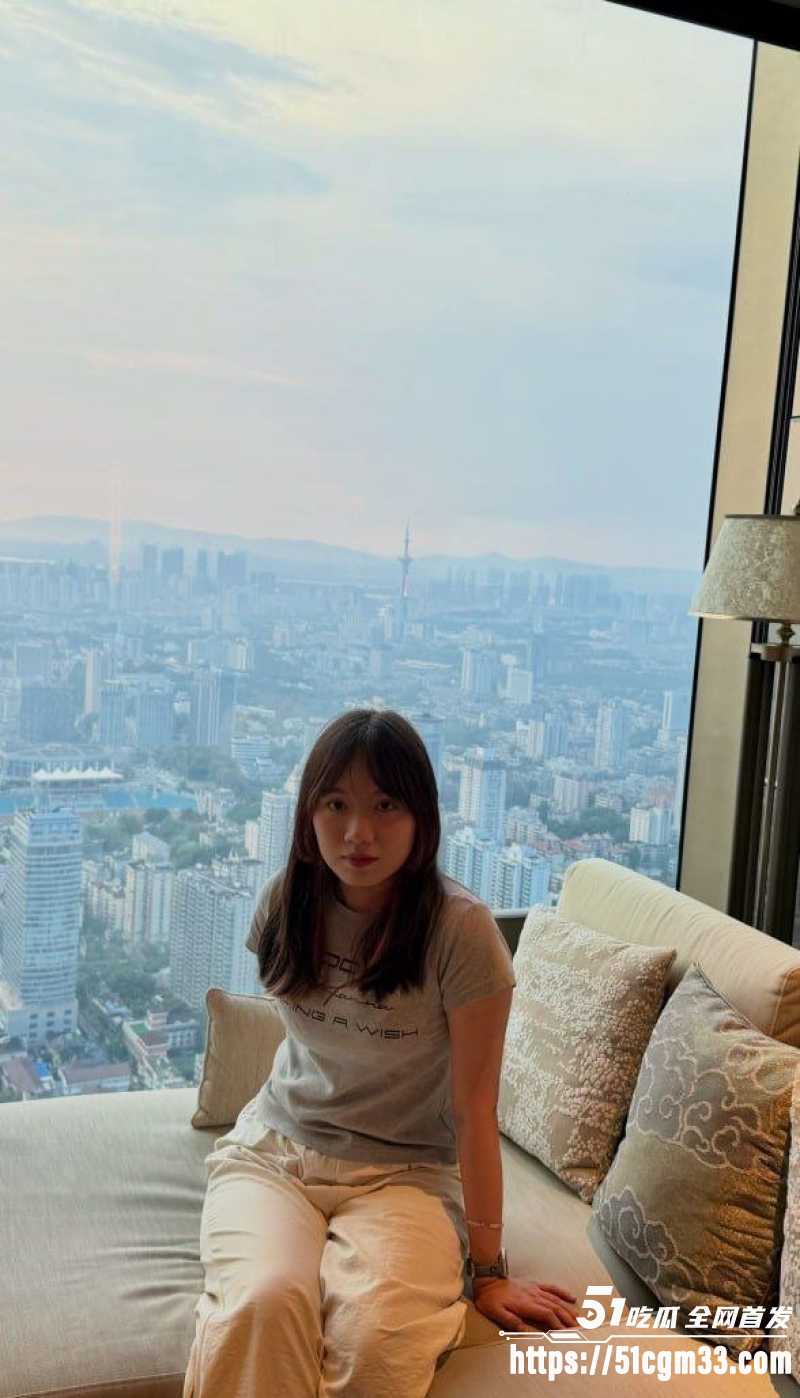 山东蓬莱大学生情侣 2 山东蓬莱大学生情侣 2