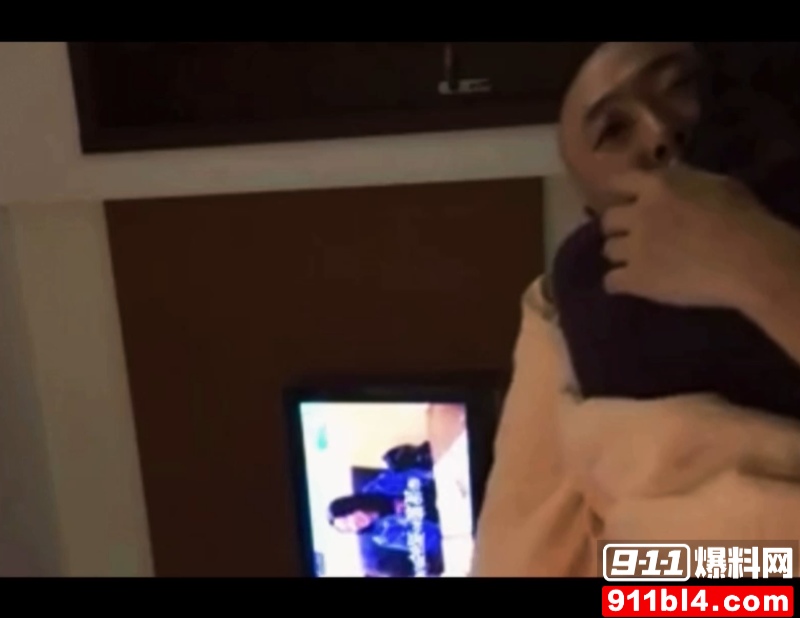 喇嘛主持多桀仁卿聊骚约炮 1