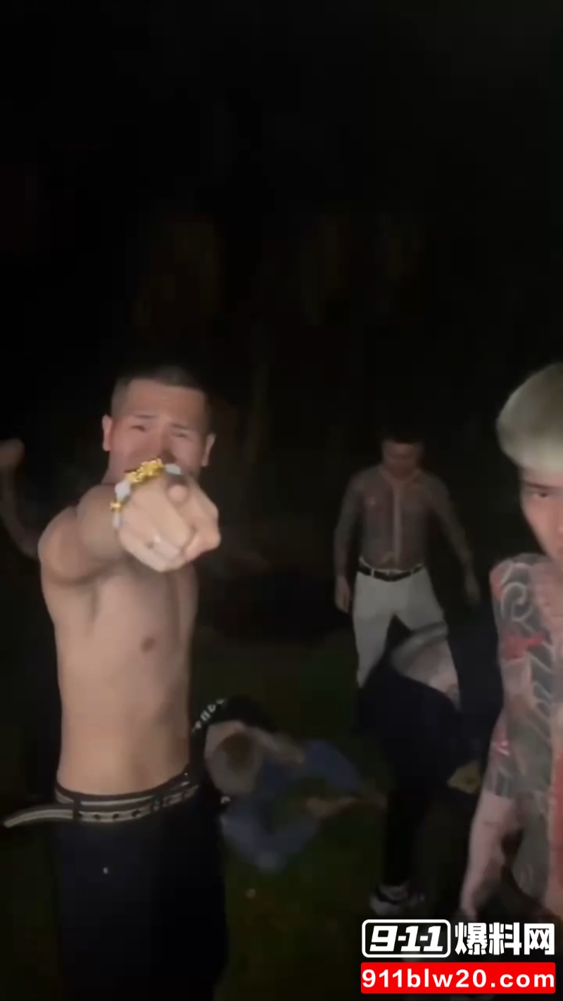 嚣张的精神小伙 1