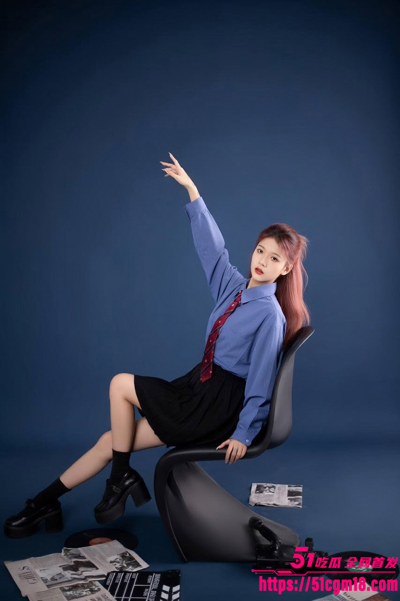 约炮大神约炮大二学生妹3