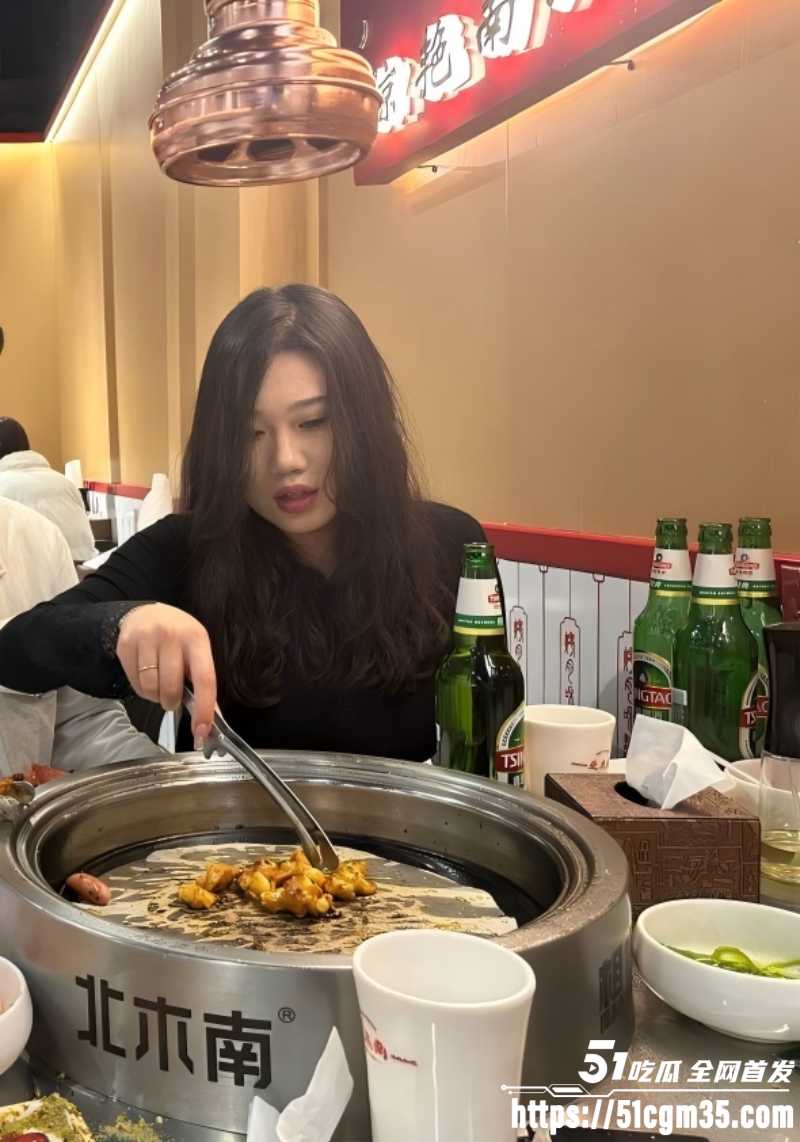 山东大波浪御姐丁诗瑜做爱视频泄密1 山东大波浪御姐丁诗瑜做爱视频泄密1