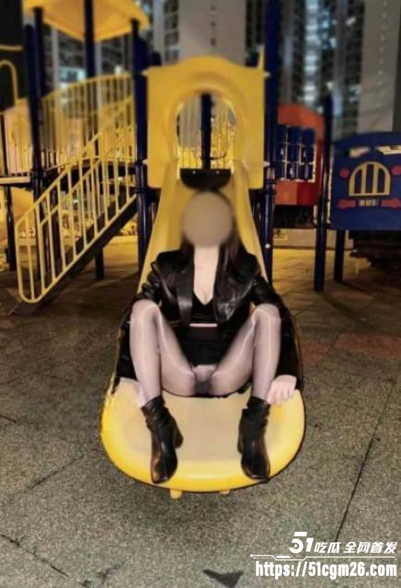 推特香港空姐Patreon 4watermark