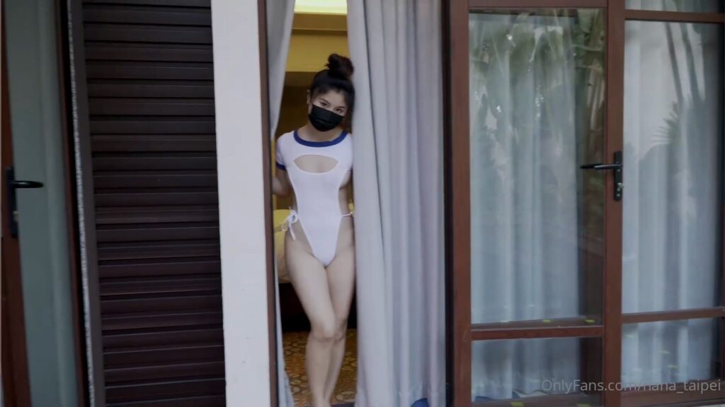 OnlyFans白虎御姐台北娜娜霸道女总裁吃掉小职员