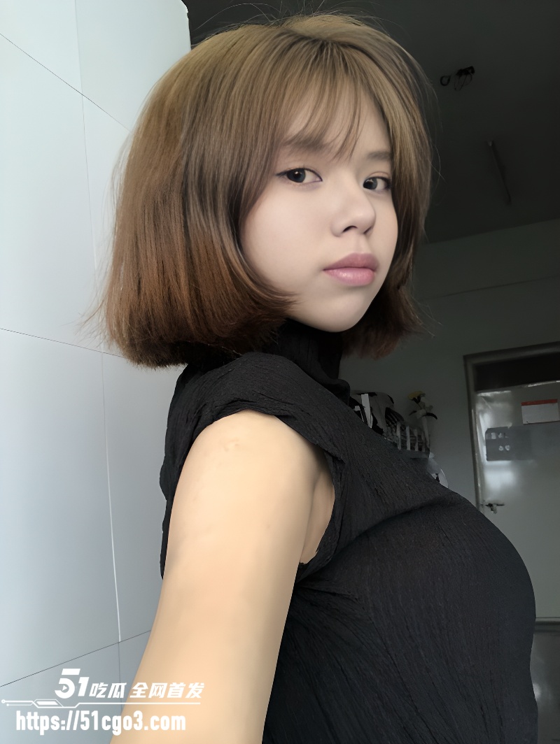 河南商丘 精神小妹 性爱私拍 1