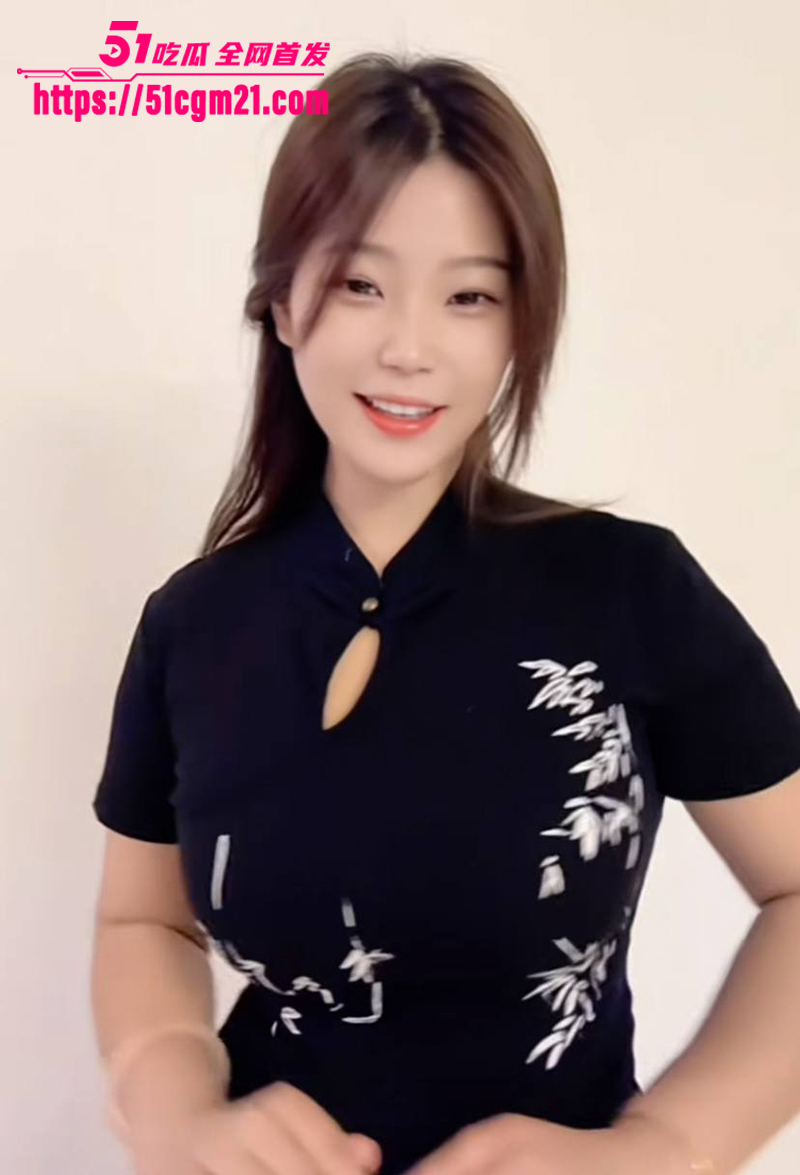 抖音30万粉丝极品G奶御姐苏菲呀与榜一大哥定制私拍流出5拷贝