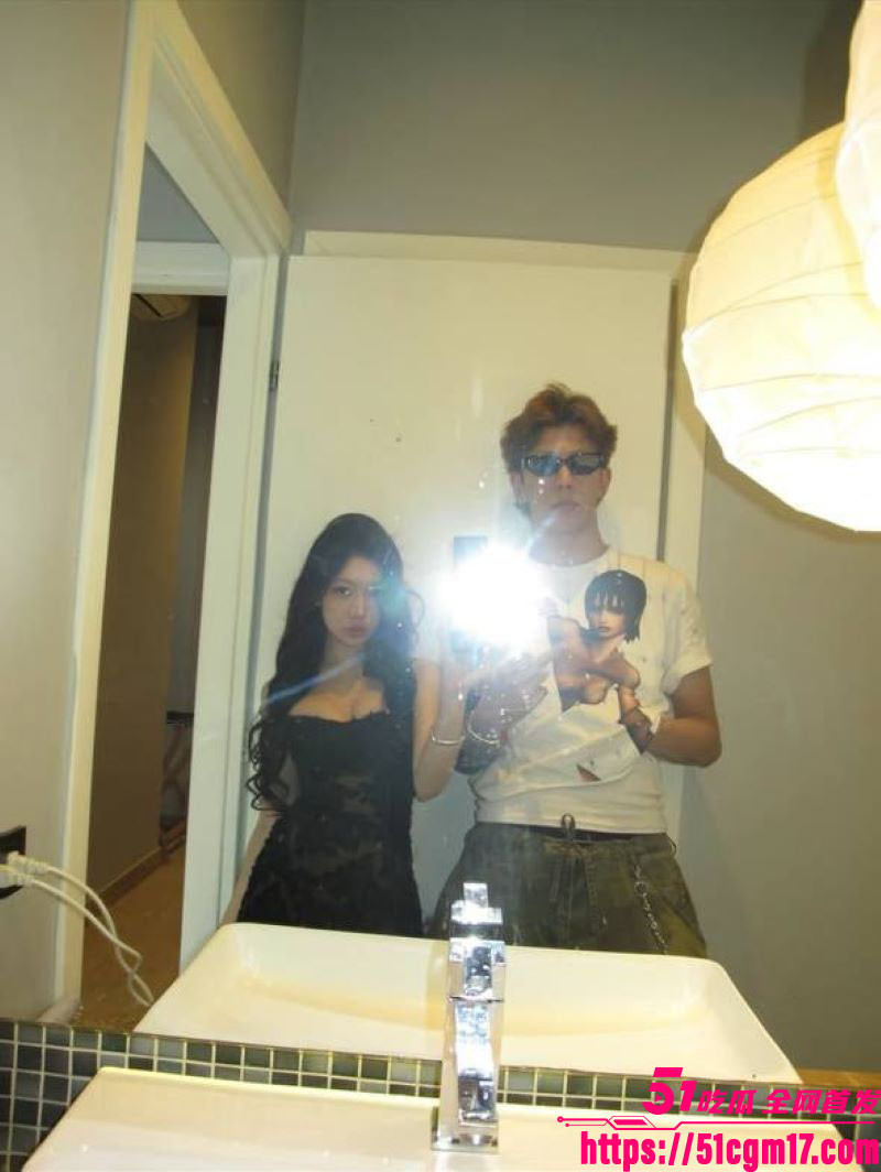 说唱歌手CashTrippy被前女友直播爆料 6