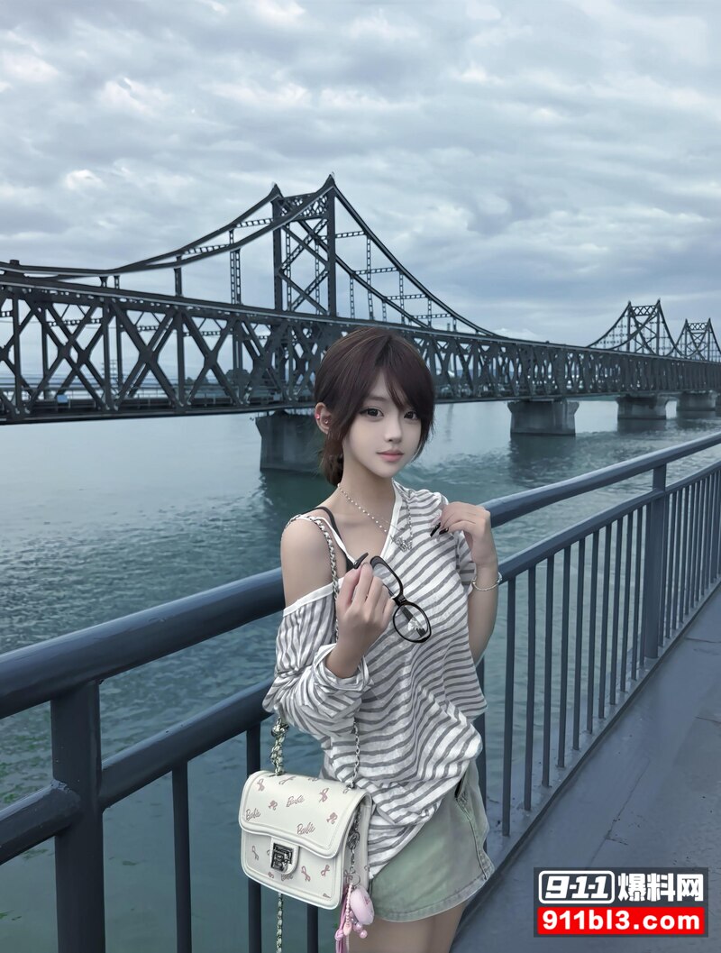 戴燕玟黑丝调教 11