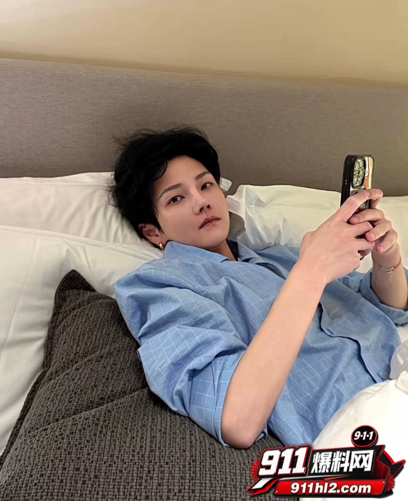 抖音21万粉女网红 凯凯kai 26 抖音21万粉女网红 凯凯kai 26