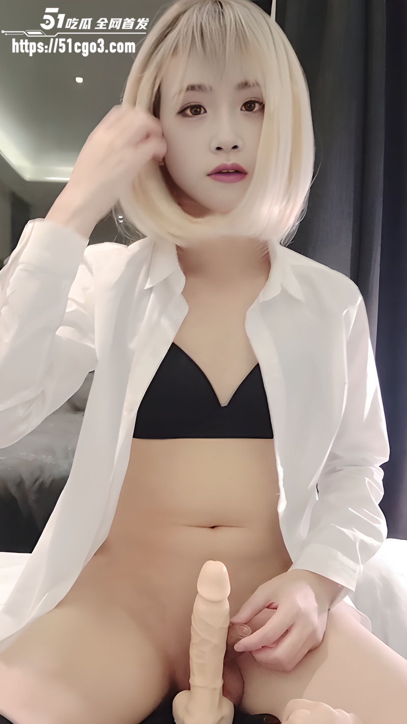 高颜值TS男娘 路亚 骑乘阳具肛交自慰 2