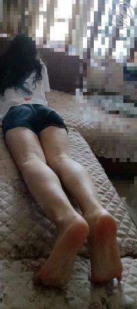 [长篇连载:我的龙凤胎妹妹]每天穿个睡衣在我面前晃实在扛不住了-来自海角社区的真实故事经历