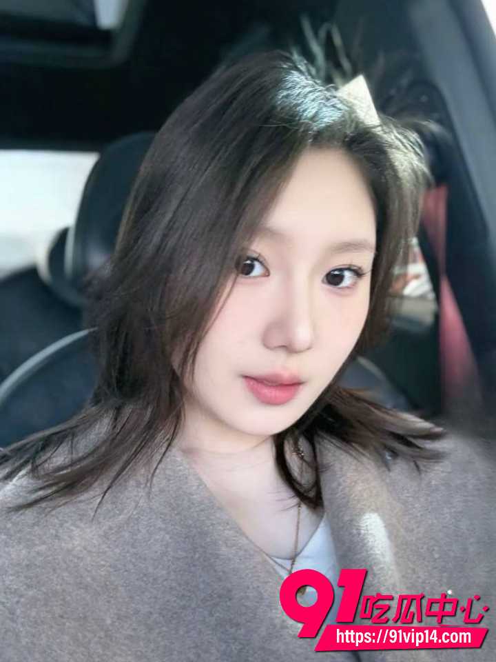 烟台反差女大学生陈屹鑫5
