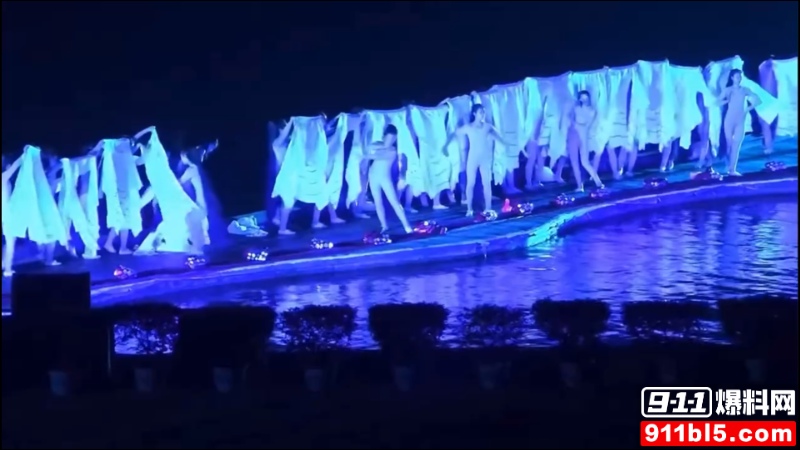 广西印象刘三姐演出全裸 1