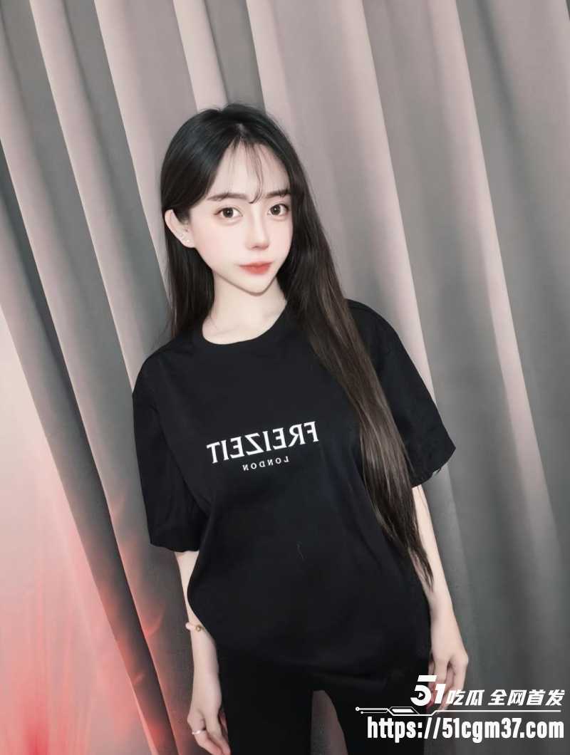 高颜巨乳嫩妹jie.e2 6 高颜巨乳嫩妹jie.e2 6