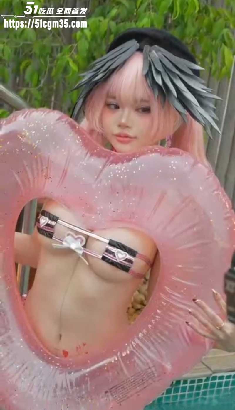 二次元极品巨乳福利姬ZinieQ5 二次元极品巨乳福利姬ZinieQ5