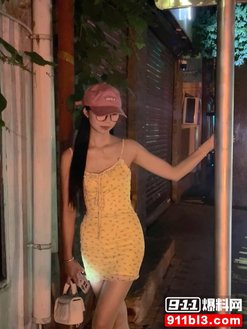 07年大一学妹 吴雨  11