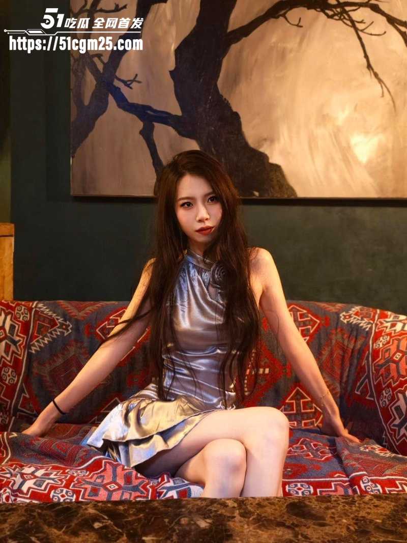 江苏大学反差婊 王珞可 性爱自拍 5