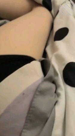 [长篇连载:把女儿变成爱人]那种银言秽语会从我那小小无邪单纯的女儿嘴里说出来-来自海角社区的真实故事经历