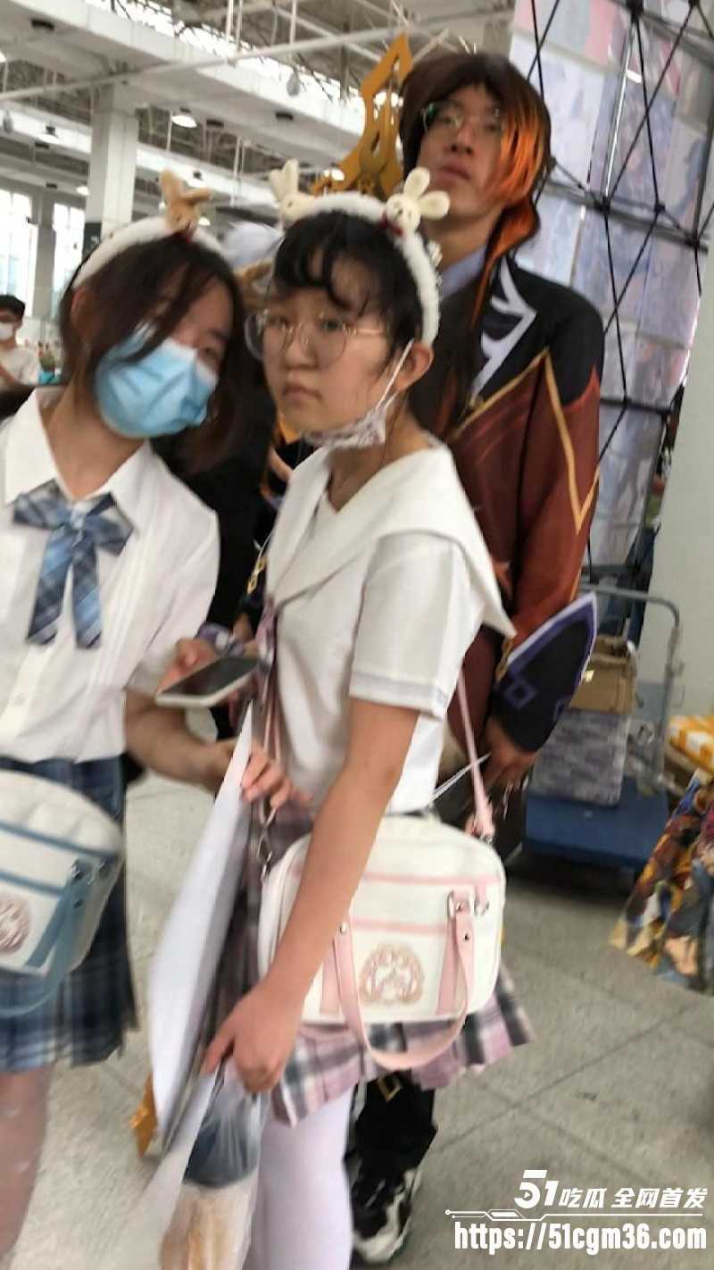 商场美女抄底合集 3
