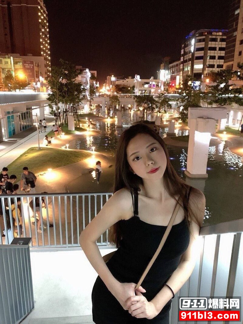 母狗调教深喉 2