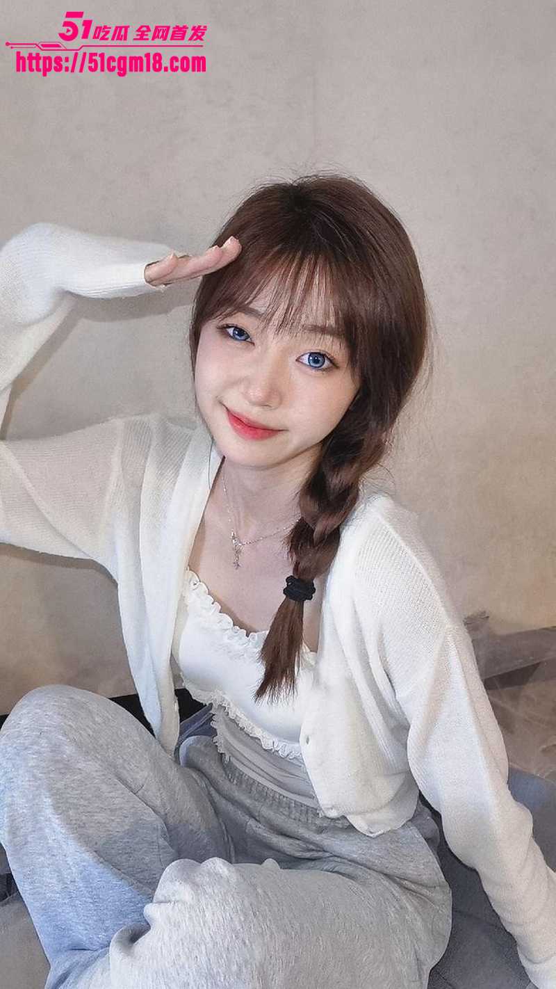 19岁大一新生 林慧婷 不雅视频 1