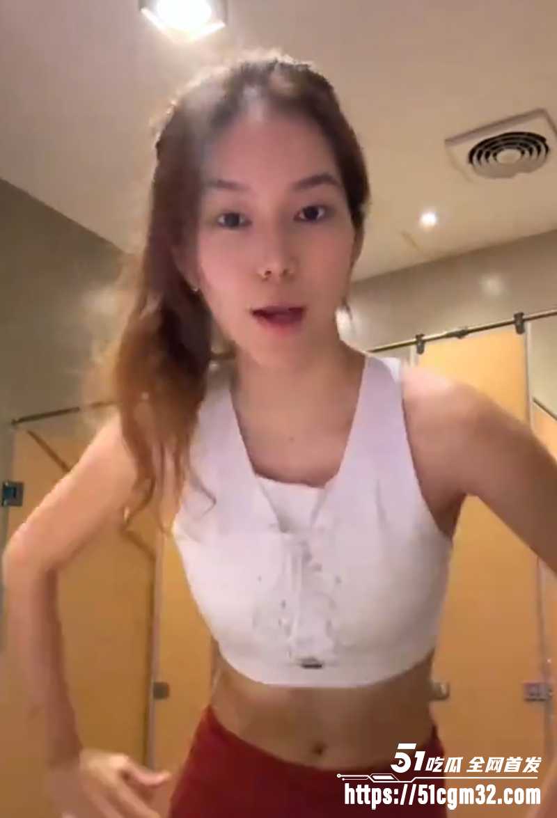 极品高颜值混血儿小网美GabriellaYang性爱视频曝光3拷贝 极品高颜值混血儿小网美GabriellaYang性爱视频曝光3拷贝
