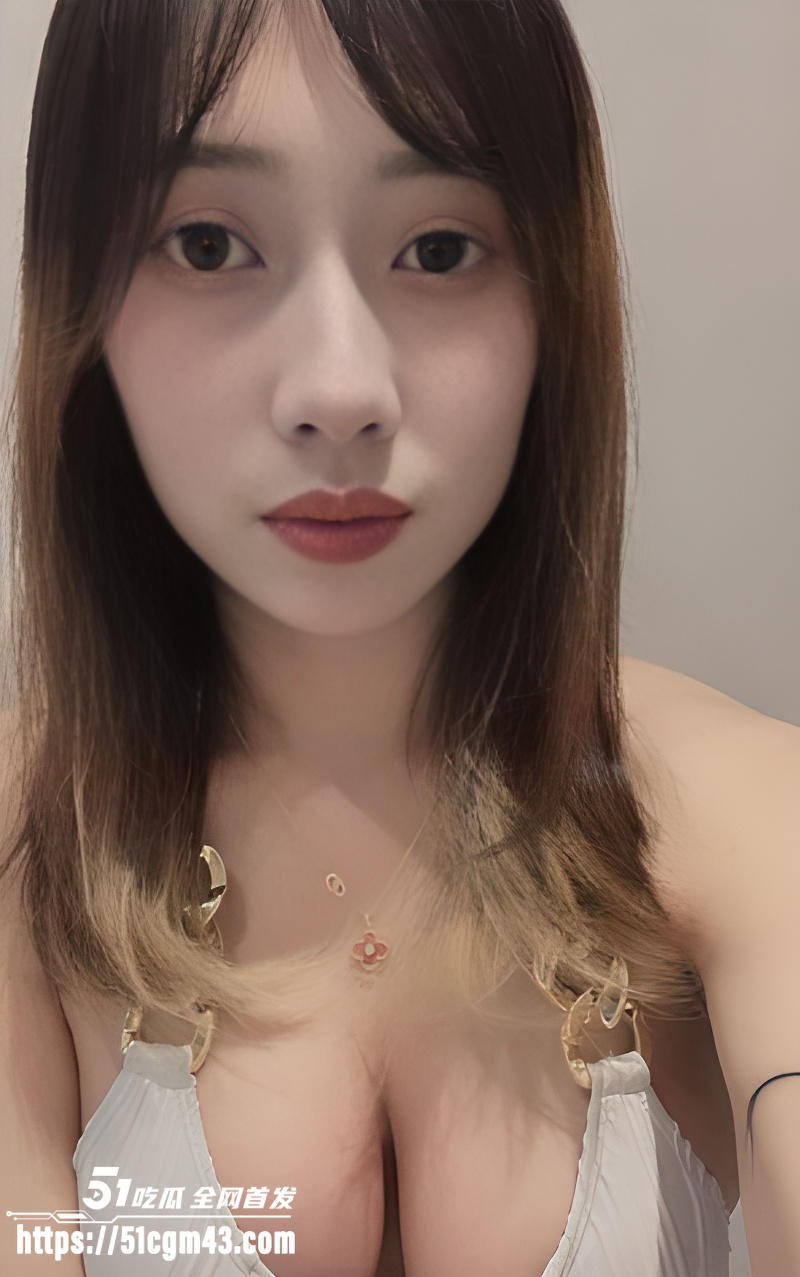 巨乳纹身妹 在酒吧闹事 被老板私刑处罚 1 巨乳纹身妹 在酒吧闹事 被老板私刑处罚 1