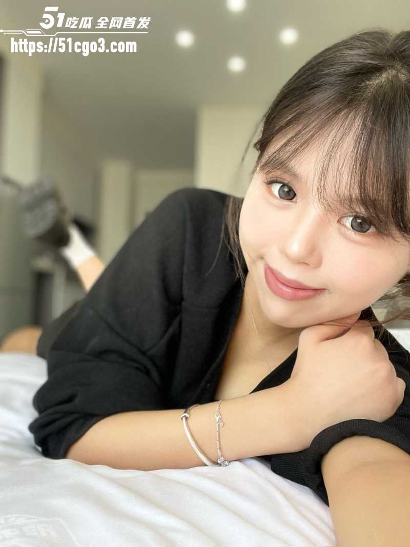 河南商丘 精神小妹 性爱私拍 4